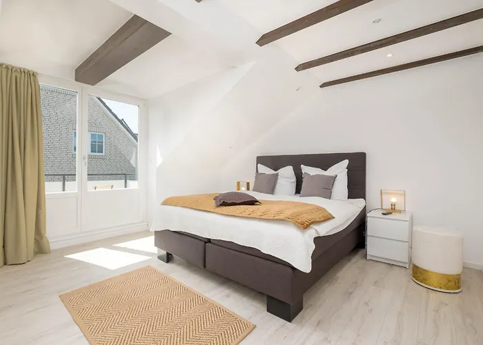 Sunside #5 Apartment *